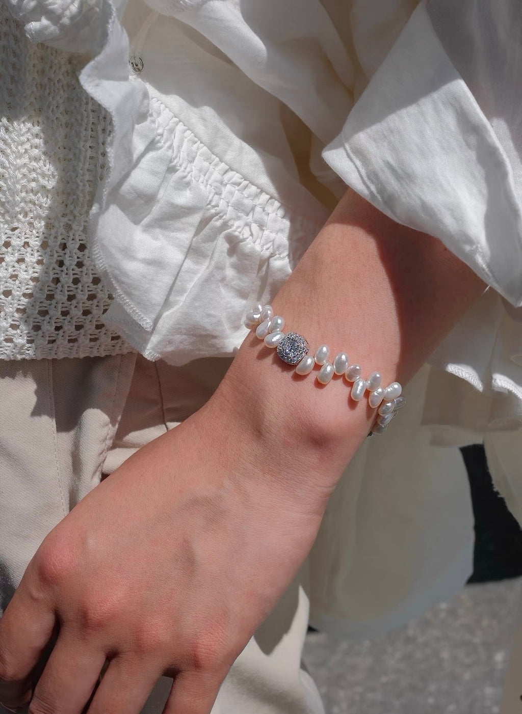 Echte Süßwasserperlen & Zirkonia-Würfel Armband